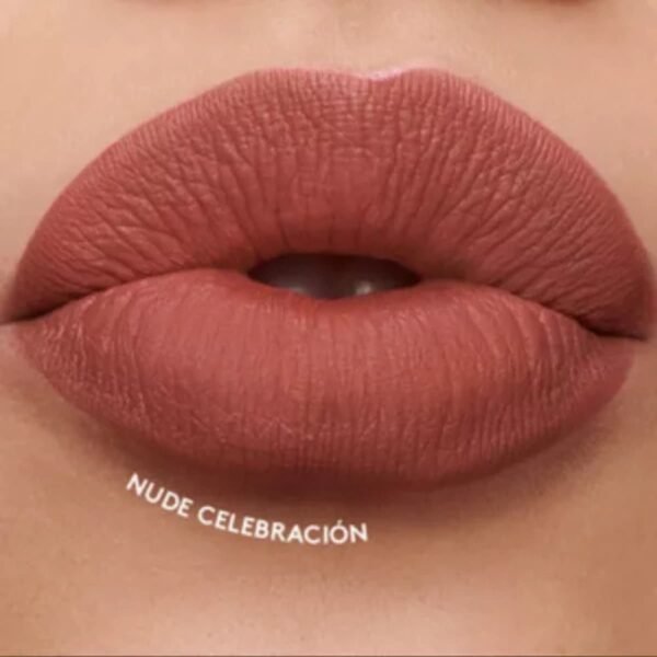 nude celebración